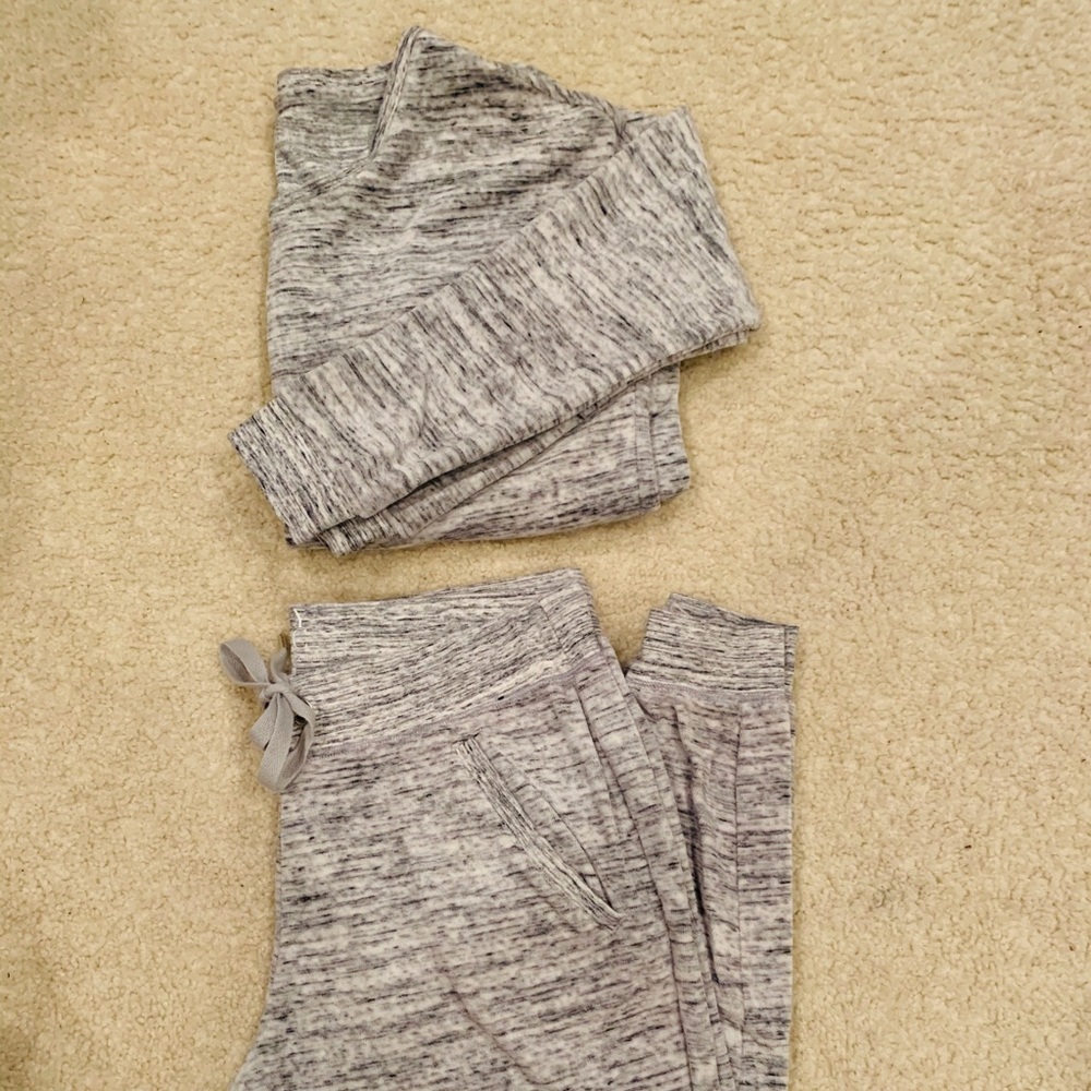 Velour Heather Grey Matching Set!
